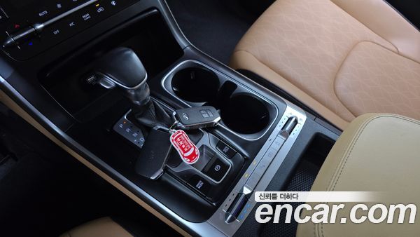 Kia Carnival 2021, фото 9
