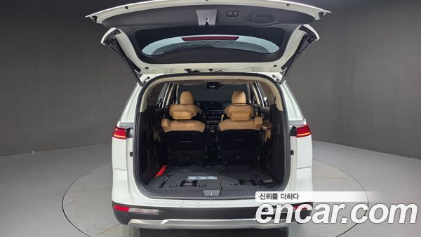 Kia Carnival 2023, фото 20