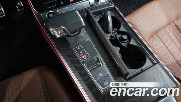 Audi A6 2023, фото 9