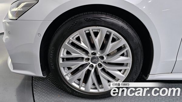 Audi A7 2021, фото 5