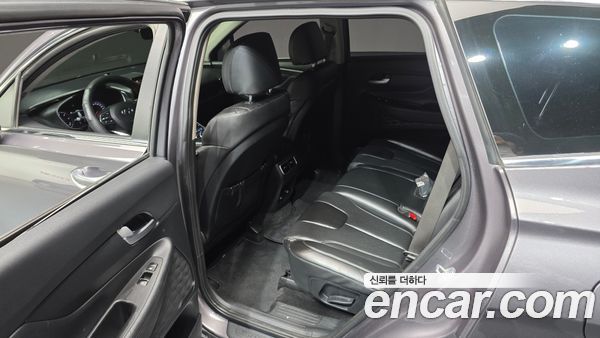 Hyundai Santa Fe 2021, фото 11