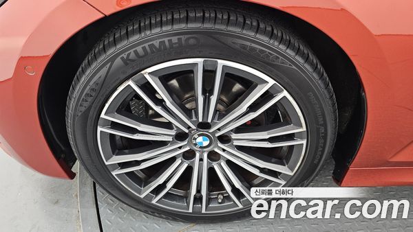 BMW 3 Series 2021, фото 5
