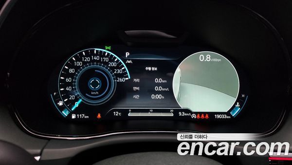 Genesis GV70 2024, фото 8