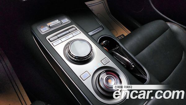 Genesis GV70 2024, фото 9
