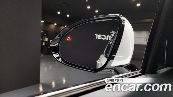 Genesis GV70 2024, фото 17