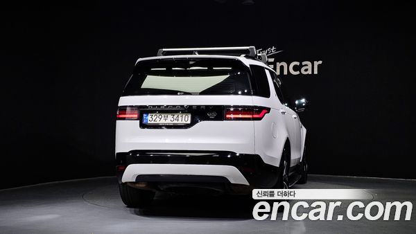 Land Rover Discovery 2022, фото 4