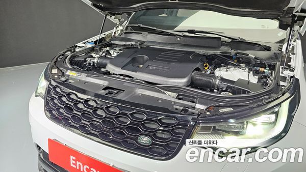 Land Rover Discovery 2022, фото 6