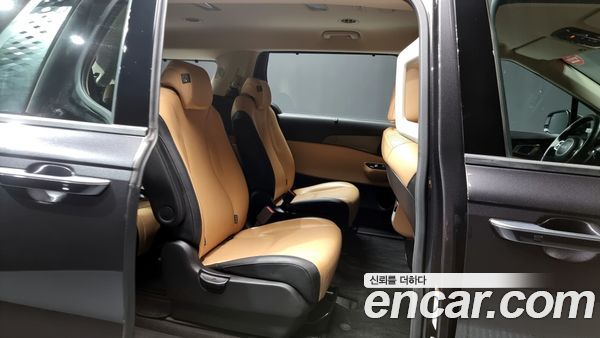 Kia Carnival 2023, фото 12
