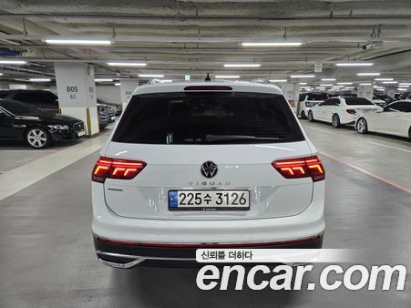 Volkswagen Tiguan 2022, фото 4