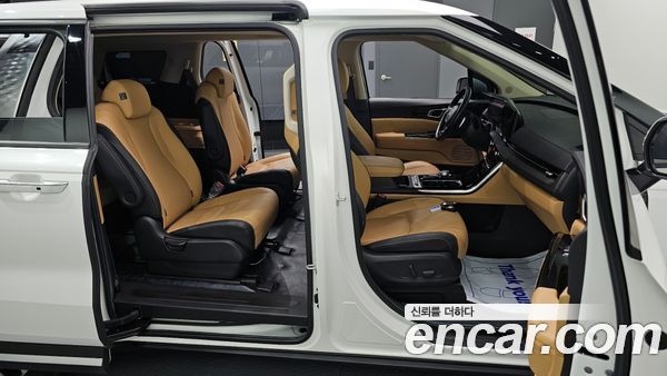 Kia Carnival 2021, фото 12