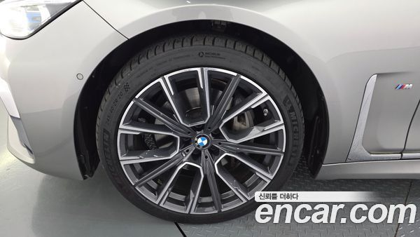 BMW 7 Series 2021, фото 5