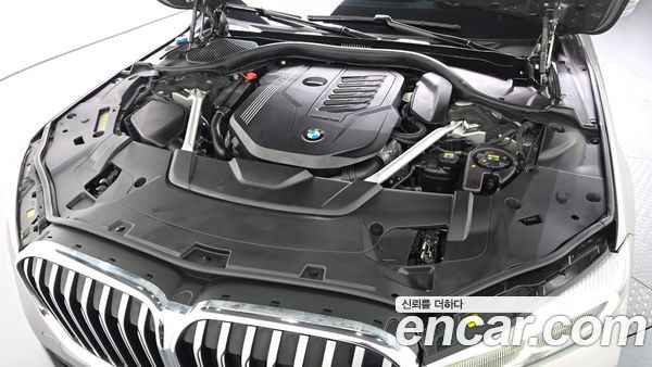 BMW 7 Series 2021, фото 6