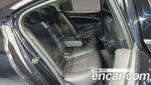 Genesis G70 2023, фото 12