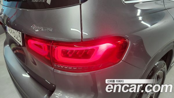 Mercedes-Benz GLB 2022, фото 14