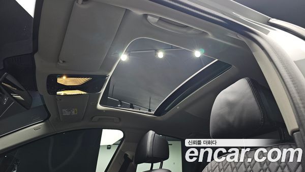 BMW 5 Series 2021, фото 20