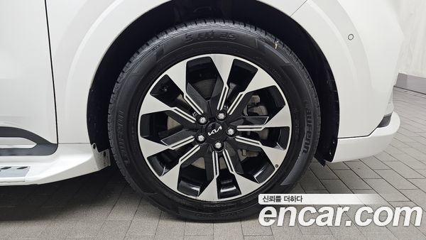 Kia Carnival 2022, фото 5