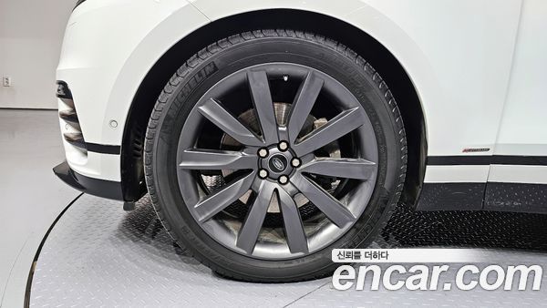 Land Rover Range Rover Velar 2020, фото 5