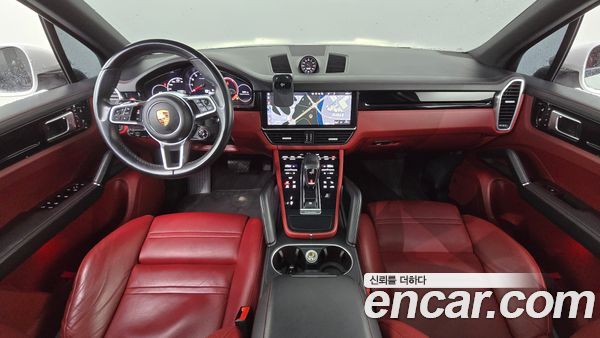 Porsche Cayenne 2020, фото 7