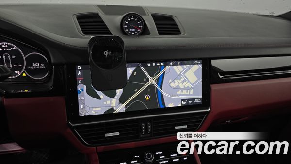 Porsche Cayenne 2020, фото 15