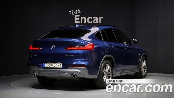BMW X4 2021, фото 2
