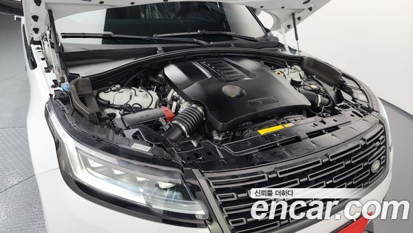 Land Rover Range Rover Velar 2025, фото 5