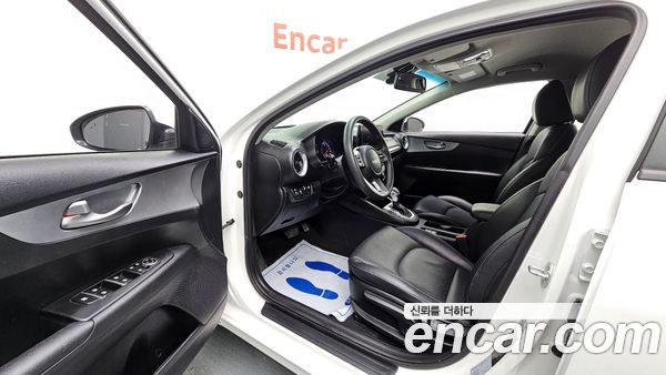 Kia K3 2022, фото 10