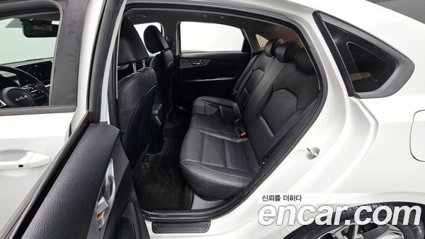 Kia K3 2022, фото 11