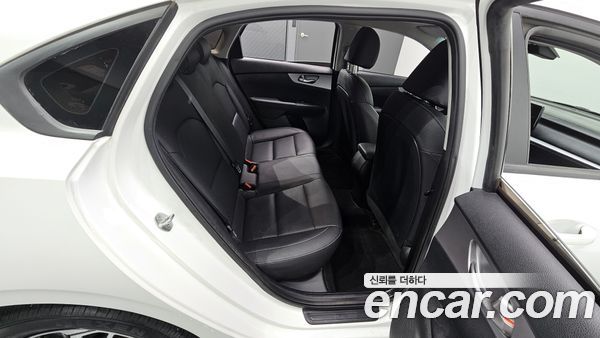 Kia K3 2022, фото 12