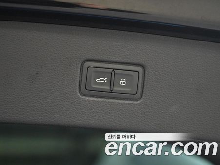 Audi Q7 2021, фото 23