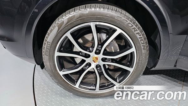 Porsche Cayenne 2020, фото 5