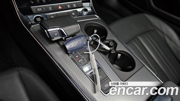 Audi A6 2021, фото 9