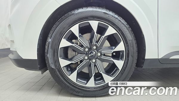 Kia Carnival 2023, фото 5