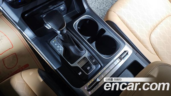 Kia Carnival 2022, фото 9