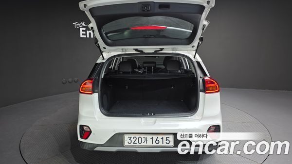 Kia Niro 2021, фото 20