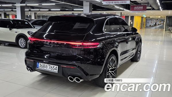 Porsche Macan 2022, фото 5