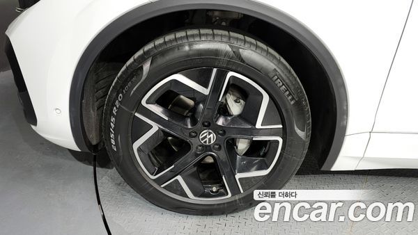 Volkswagen Touareg 2024, фото 5