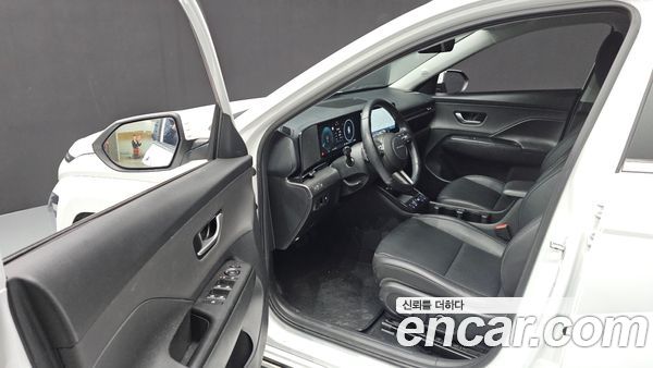Hyundai Kona 2023, фото 10