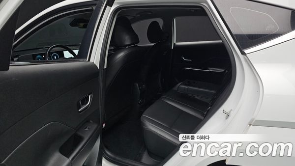 Hyundai Kona 2023, фото 12
