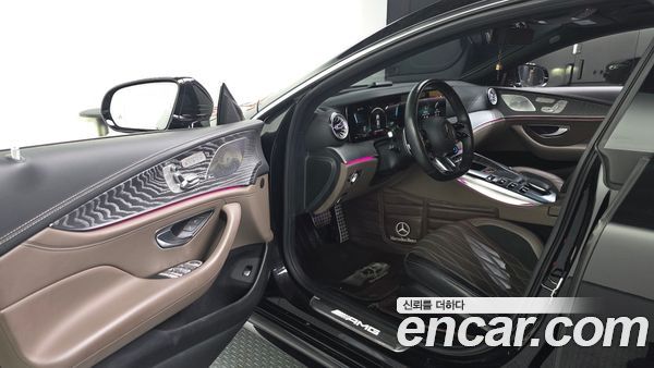 Mercedes-Benz AMG GT 2023, фото 9