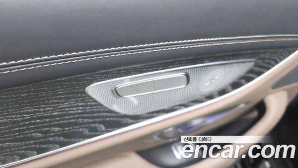 Mercedes-Benz AMG GT 2023, фото 17