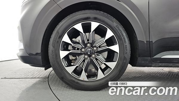 Kia Carnival 2021, фото 5