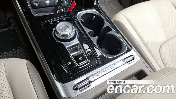Kia Carnival 2021, фото 9