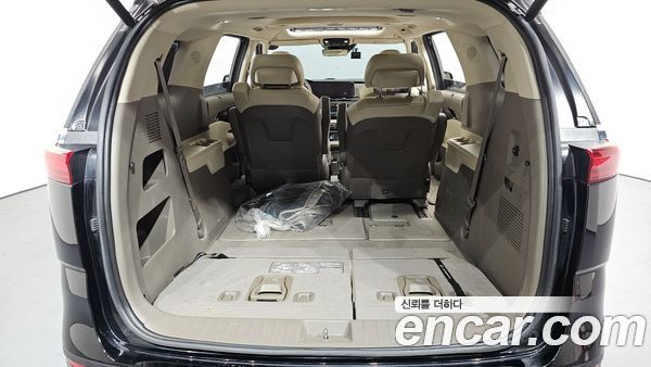 Kia Carnival 2021, фото 20