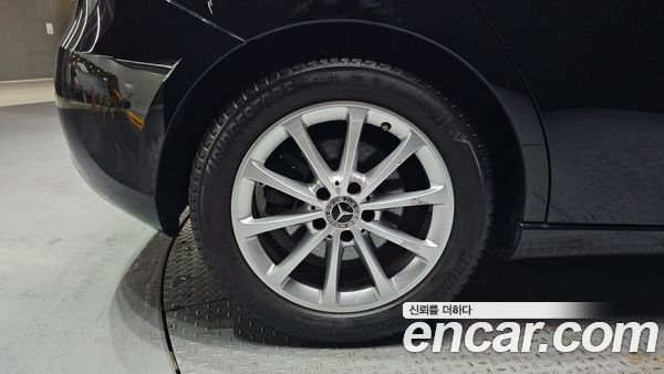 Mercedes-Benz A-Class 2020, фото 5