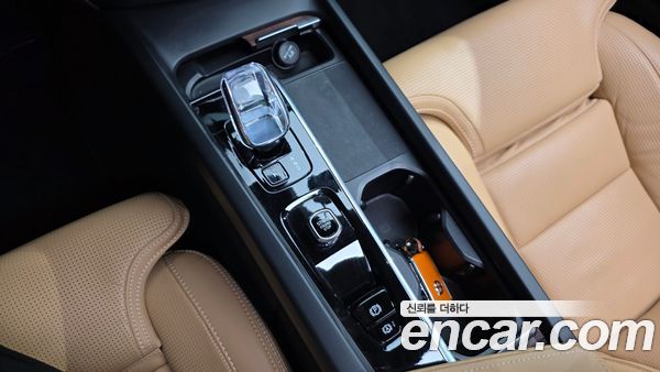 Volvo V60 2023, фото 9