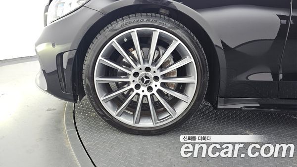 Mercedes-Benz C-Class 2023, фото 5