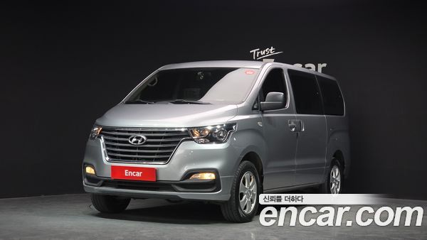 Hyundai Grand Starex 2020