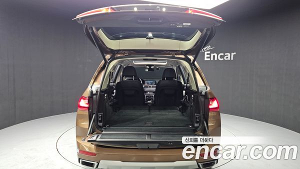 BMW X7 2020, фото 20