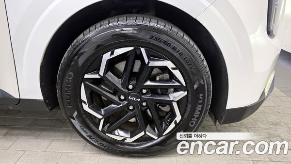 Kia Carnival 2024, фото 5
