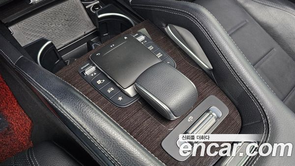 Mercedes-Benz GLE 2021, фото 9
